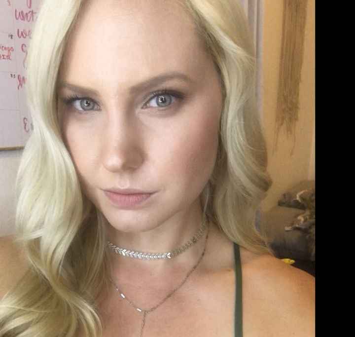 Bad hair/makeup trial. Should i do my own? - 1