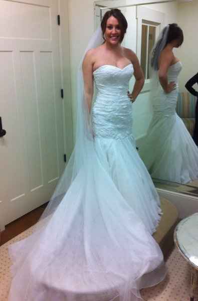 What jewelry should I wear with my dress??