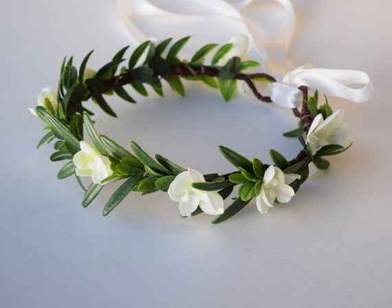 The flower crown that I am thinking about getting