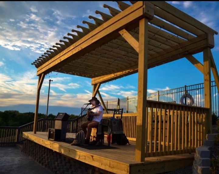 How would you decorate this for a ceremony?