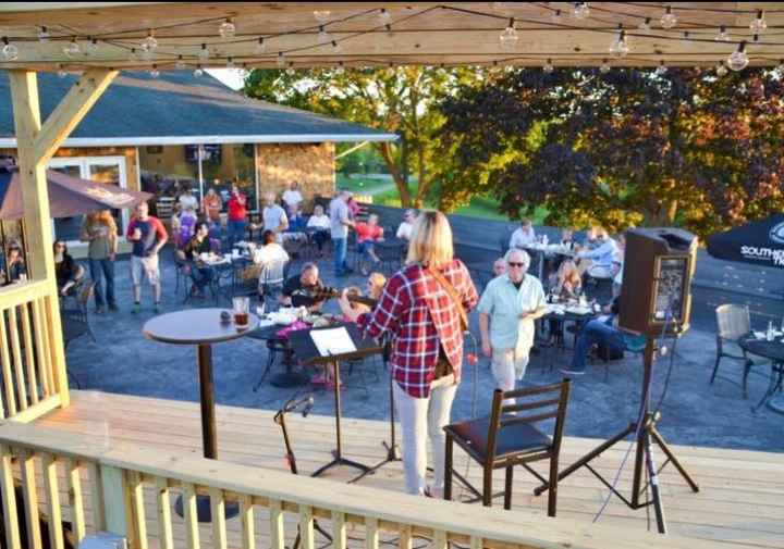 How would you decorate this for a ceremony?