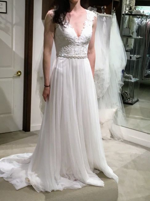 Second guessing my dress 😭 - 1