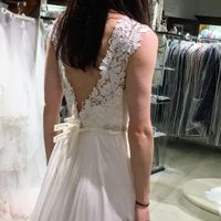 Second guessing my dress 😭 - 2