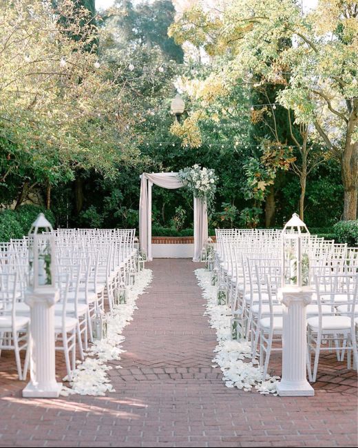 How are you decorating your wedding aisle? 8