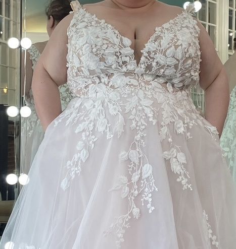 Help! My dress looks worse at every fitting! 1