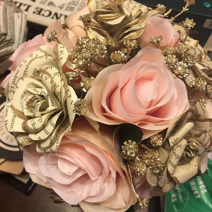SHOW ME YOUR WEDDING BOUQUET :)