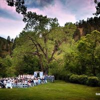 I need something beautiful to wake up to so SHOW ME YOUR VENUES!!!