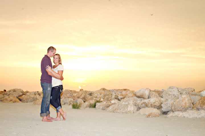 Engagement pictures!! :D