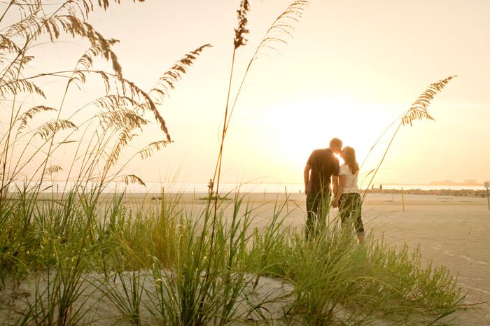 Engagement pictures!! :D