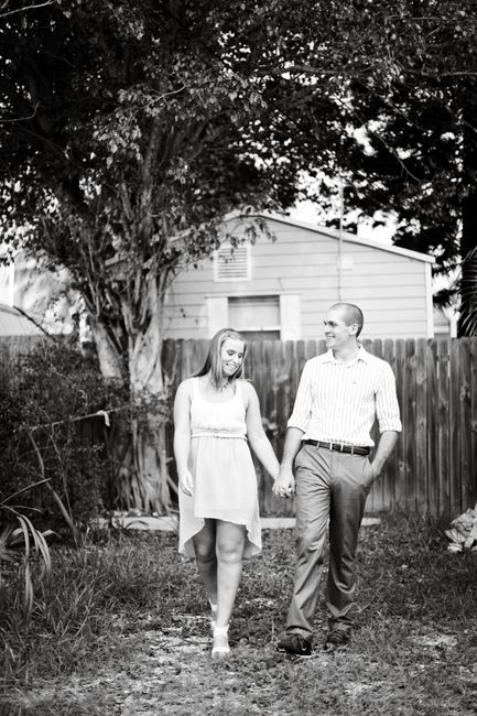 Engagement pictures!! :D