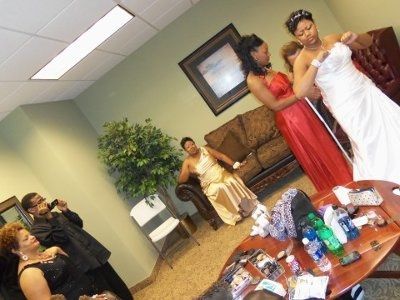 The New Mrs. R. Howard (Pics)