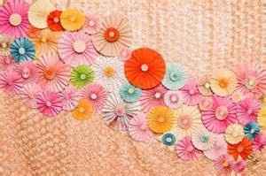 Does anyone know how to glue rosettes on top of each other for backdrop?