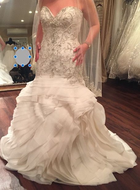 Show your beautiful dresses off!!