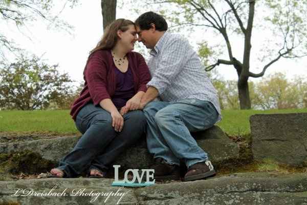 Our engagement pics!!