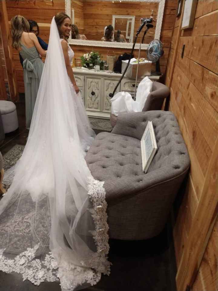 What kind of veil with this dress? - 1