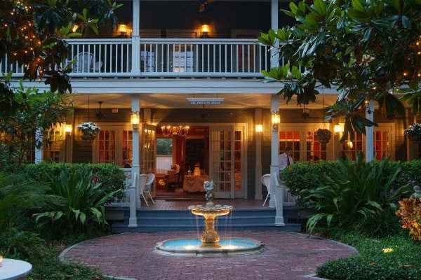 I'm worried my dress is not wedding like.. Please help.. Pics attached..