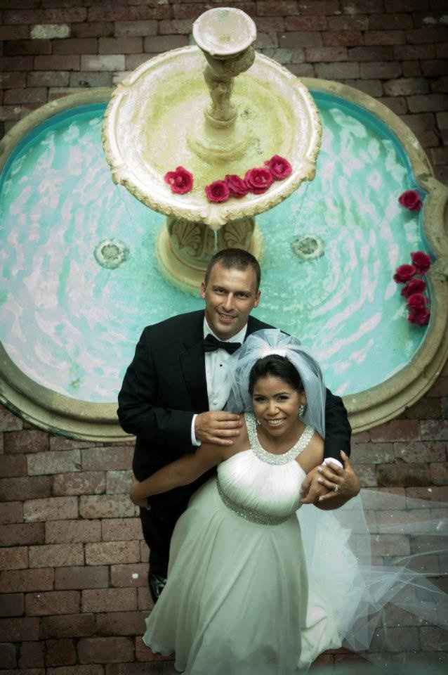 My wedding's pro pics....pic heavy