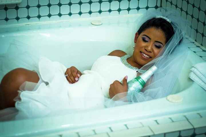 My wedding's pro pics....pic heavy