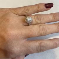 Brides of 2022! Show us your ring! - 1