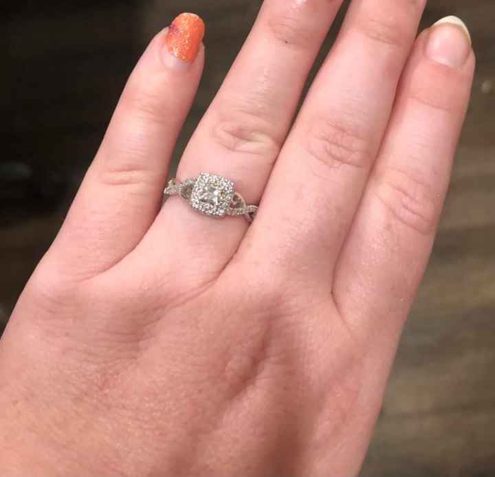 Brides of 2022! Show us your ring! - 1
