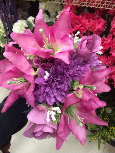 Diy bouquets or fresh flowers?? - 1