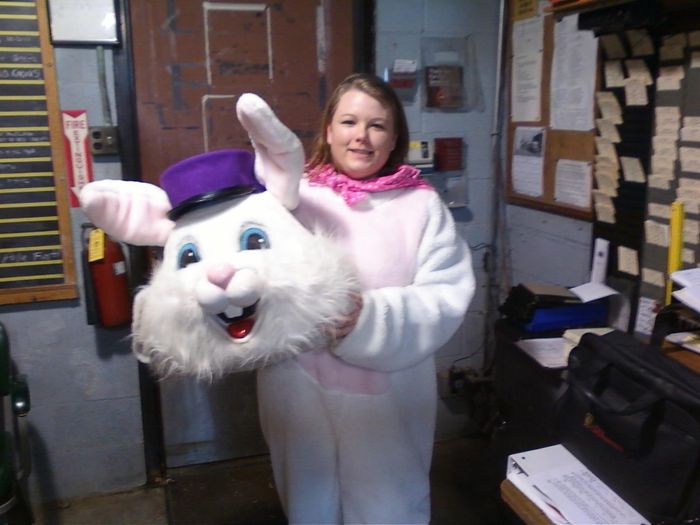 NWR: Easter bunny
