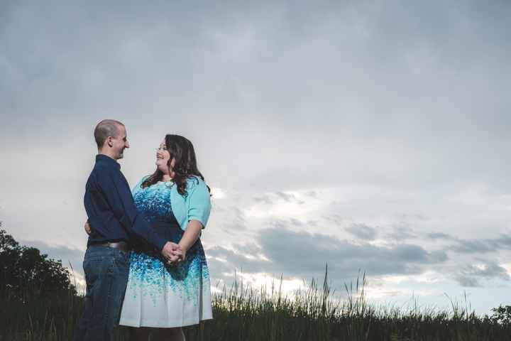 Engagement pictures!! I am in love!! (Pic Heavy)