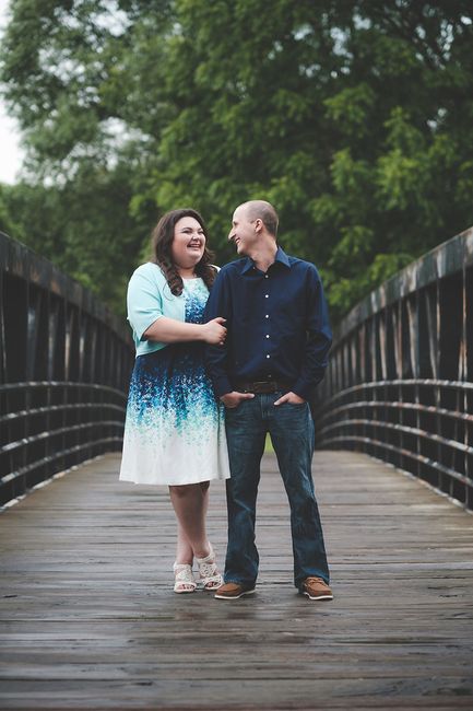 What did your fiance wear for engagement photos?