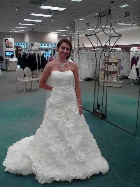 Share dresses you liked but weren't the "one"