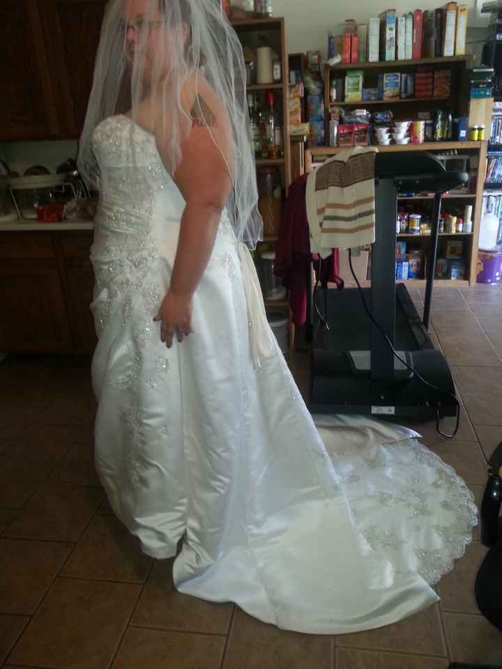 my last dress fitting before wedding on sun what do you think ?