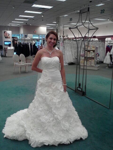 Share dresses you liked but weren't the "one"