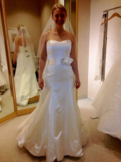 Show off those dresses!