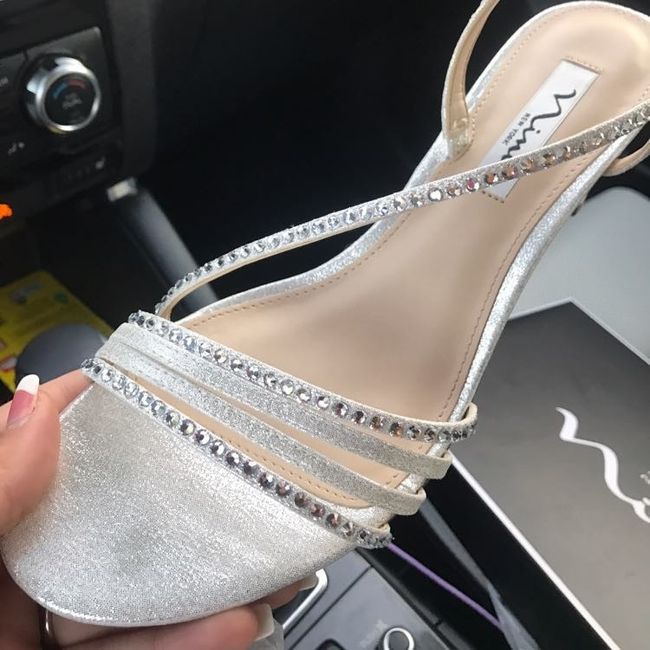 Let Me See Your SHOES!