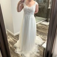 Brand new wedding dress - 1