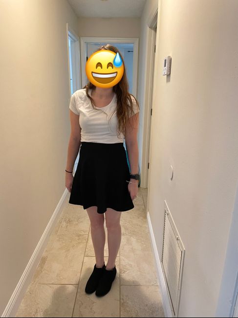 Engagement photo outfit help 1