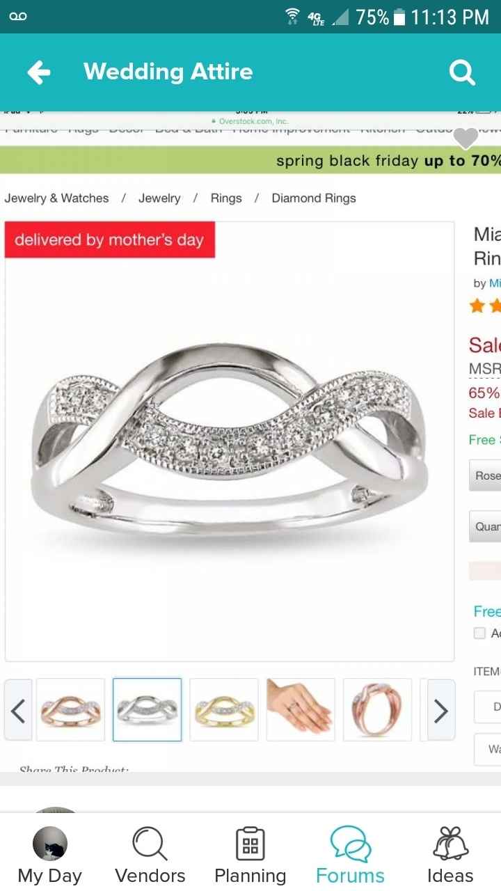 Ditching the engagement ring after marriage? - 1