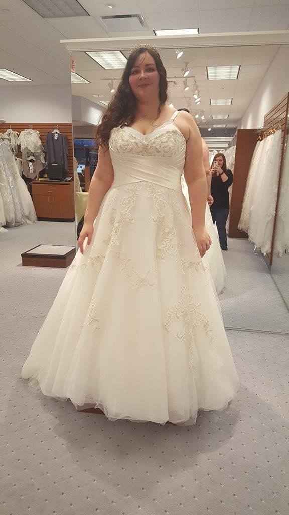 Which dresses didn't make the cut?? - 2