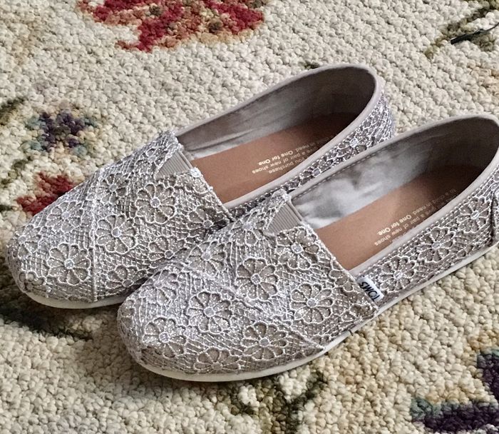 Let me see those wedding shoes!