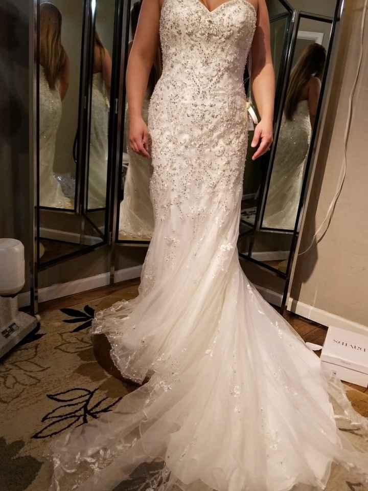 Please show your wedding dress, ladies - 1