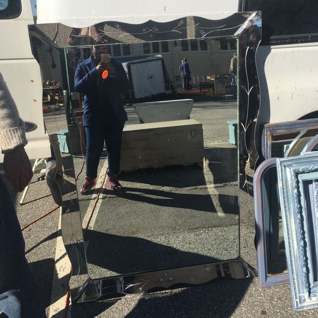 Mirror seating chart