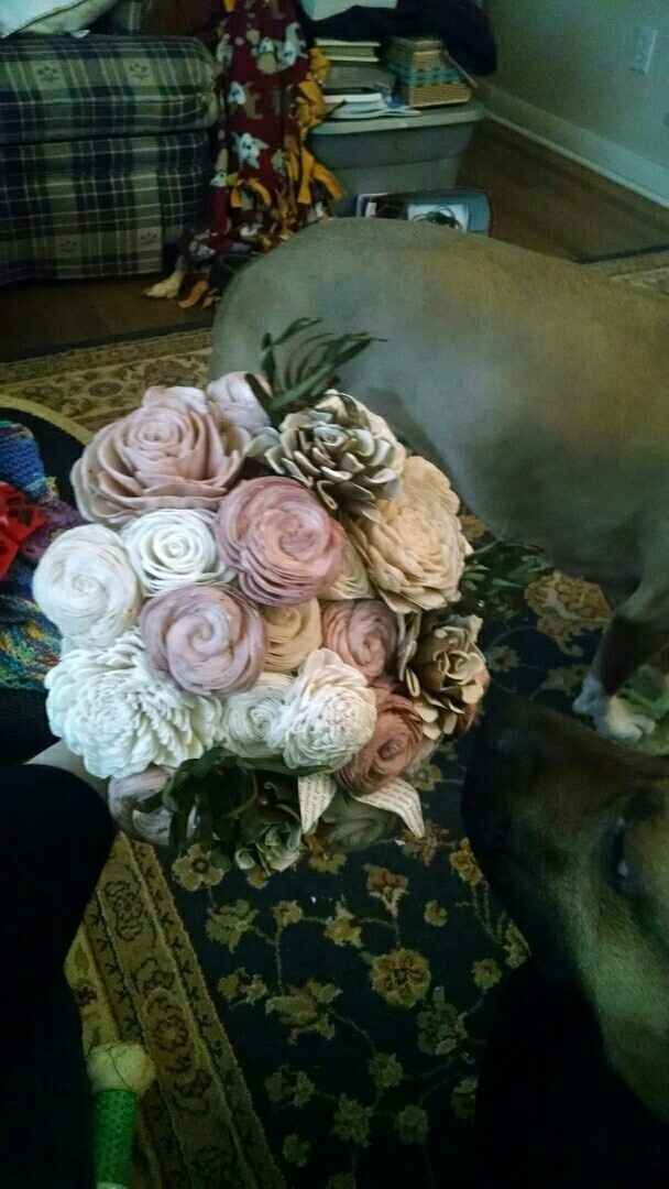 Has anyone used Eco Flowers for their wedding? Post your pics!