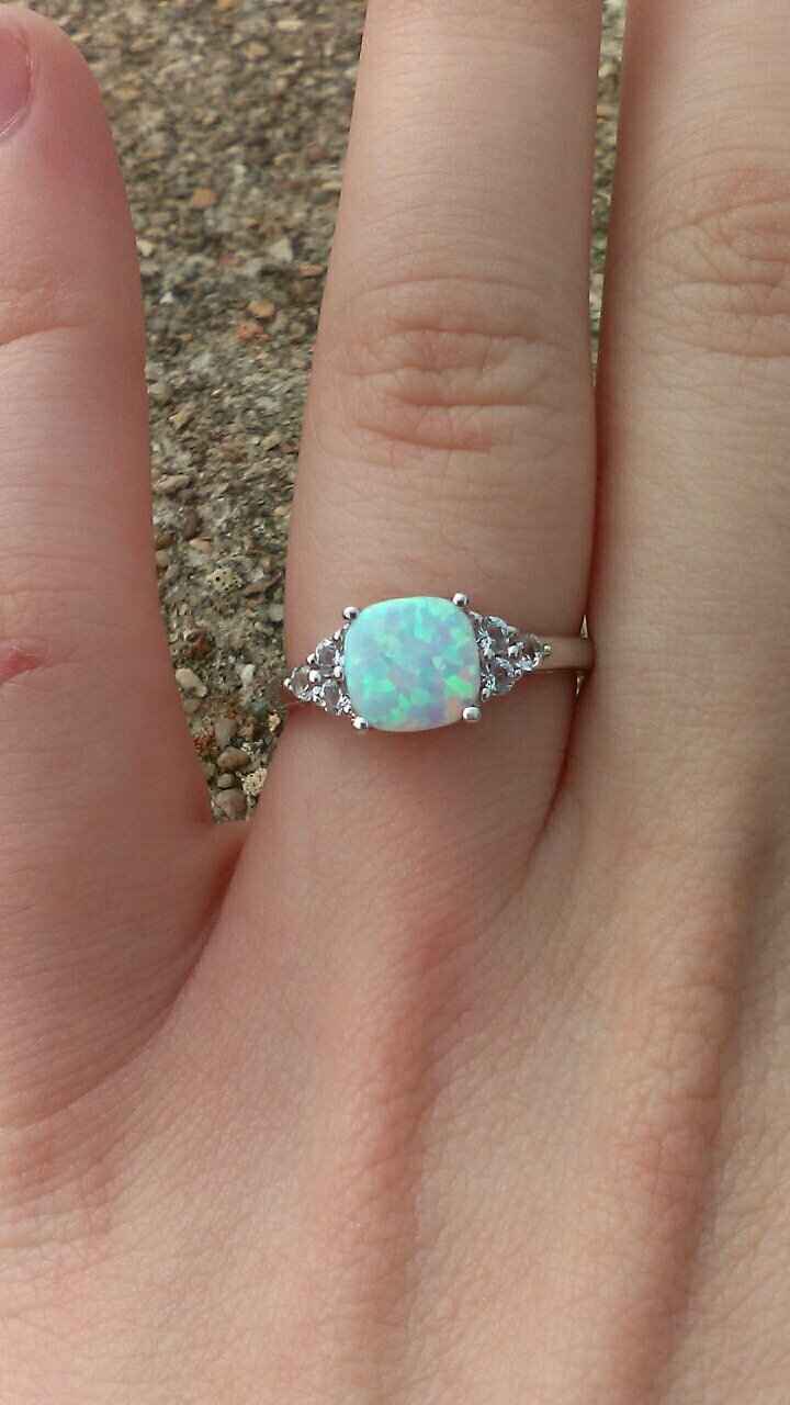 Did anyone pick their own engagement ring?? - 1