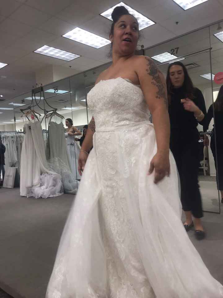 Who has said yes to the dress?  Post that pic👰 - 1