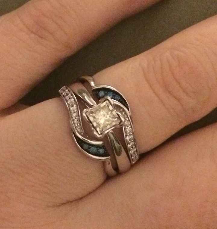 let's see your engagement ring!!