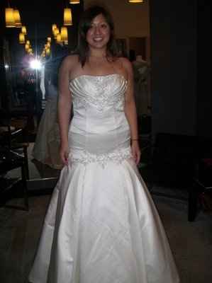 WTOO Genevive - any pictures of real brides in this dress?