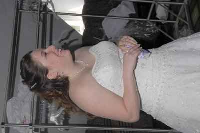 Show me your wedding jewelry accessories please..