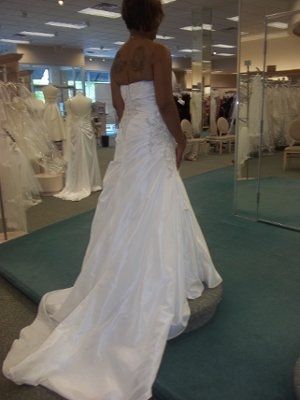 bought my dress today (with pictures) lets see yours :)