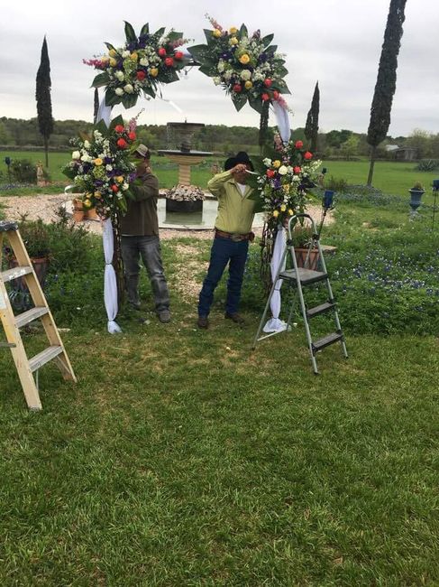 Attaching flowers to an arch? 5