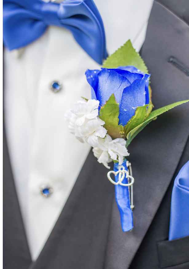 Boutonnieres for some but not all? 1