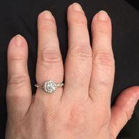 Twist on the ol' Ring Pics!